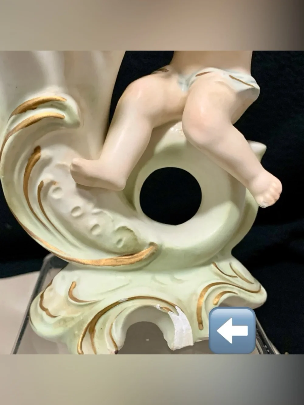 🔍 Vintage Porcelain Cherub Angel Vase Pair Rococo Floral Gold Accents